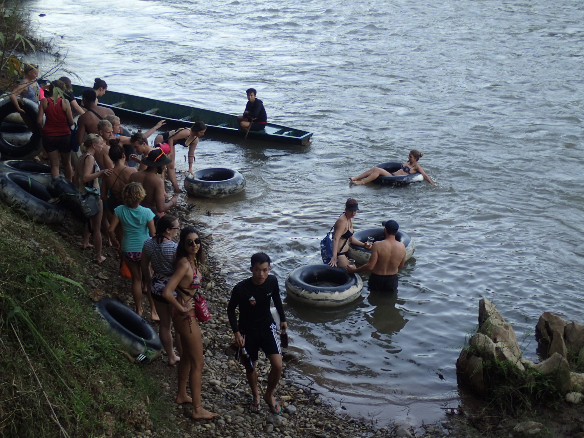 Vang Vieng tubing Charlotte and Martin's Blog