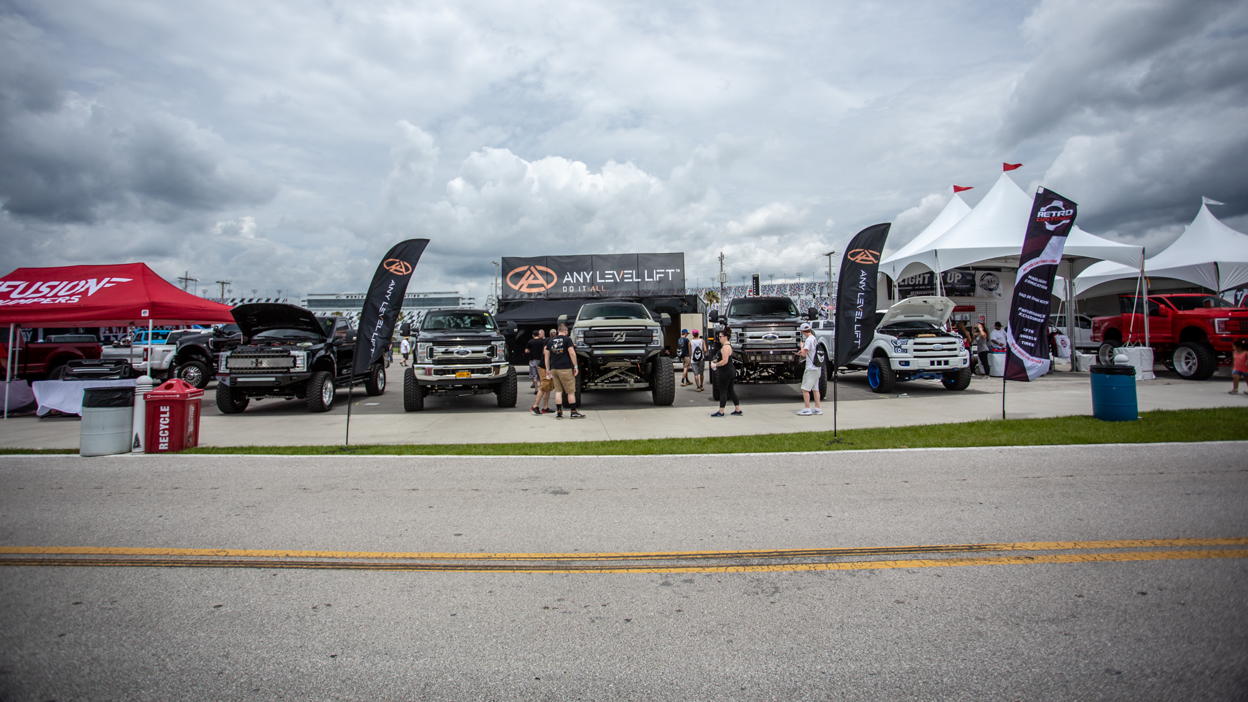 Oswego’s Southern Diesel Debuts New Lift kit at Daytona Truck Meet 2019