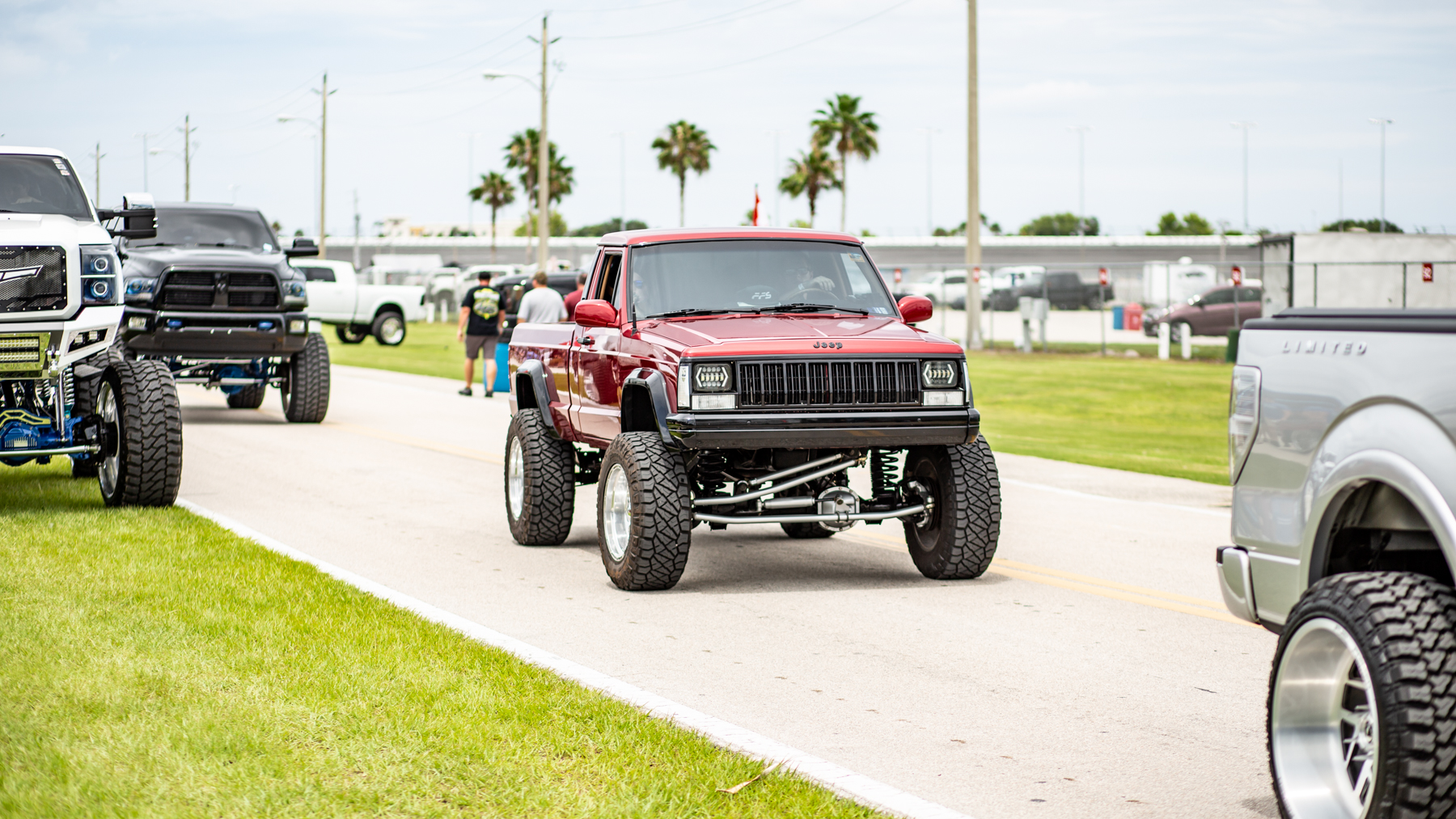 Oswego’s Southern Diesel Debuts New Lift kit at Daytona Truck Meet 2019