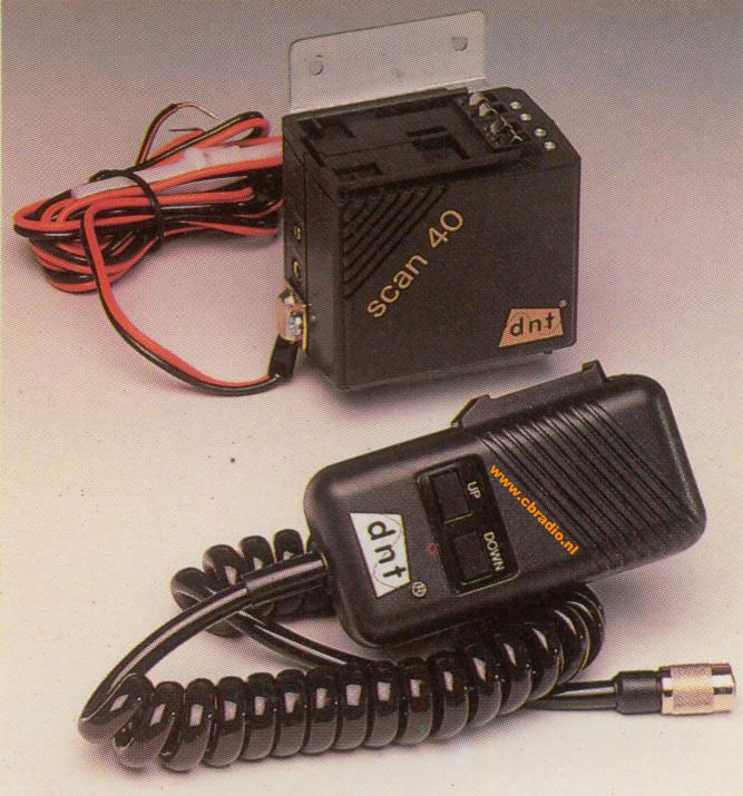 www.cbradio.nl Picture and Specifications of the DNT Scan 40 Handheld