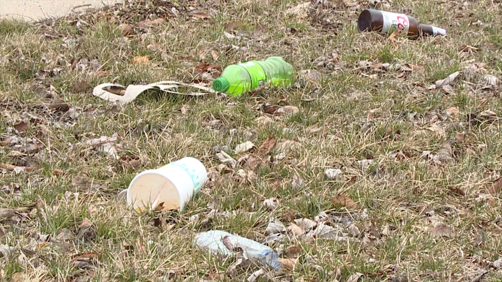 Neighbor needs help cleaning up trash around big Indianapolis attraction WTTV CBS4Indy