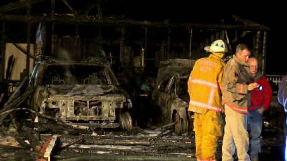 Garage, cars destroyed in Schodack fire