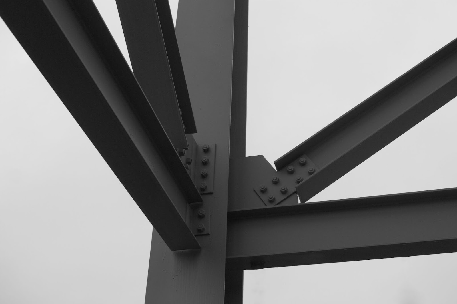 What are Steel Beams? Complete Building Solutions