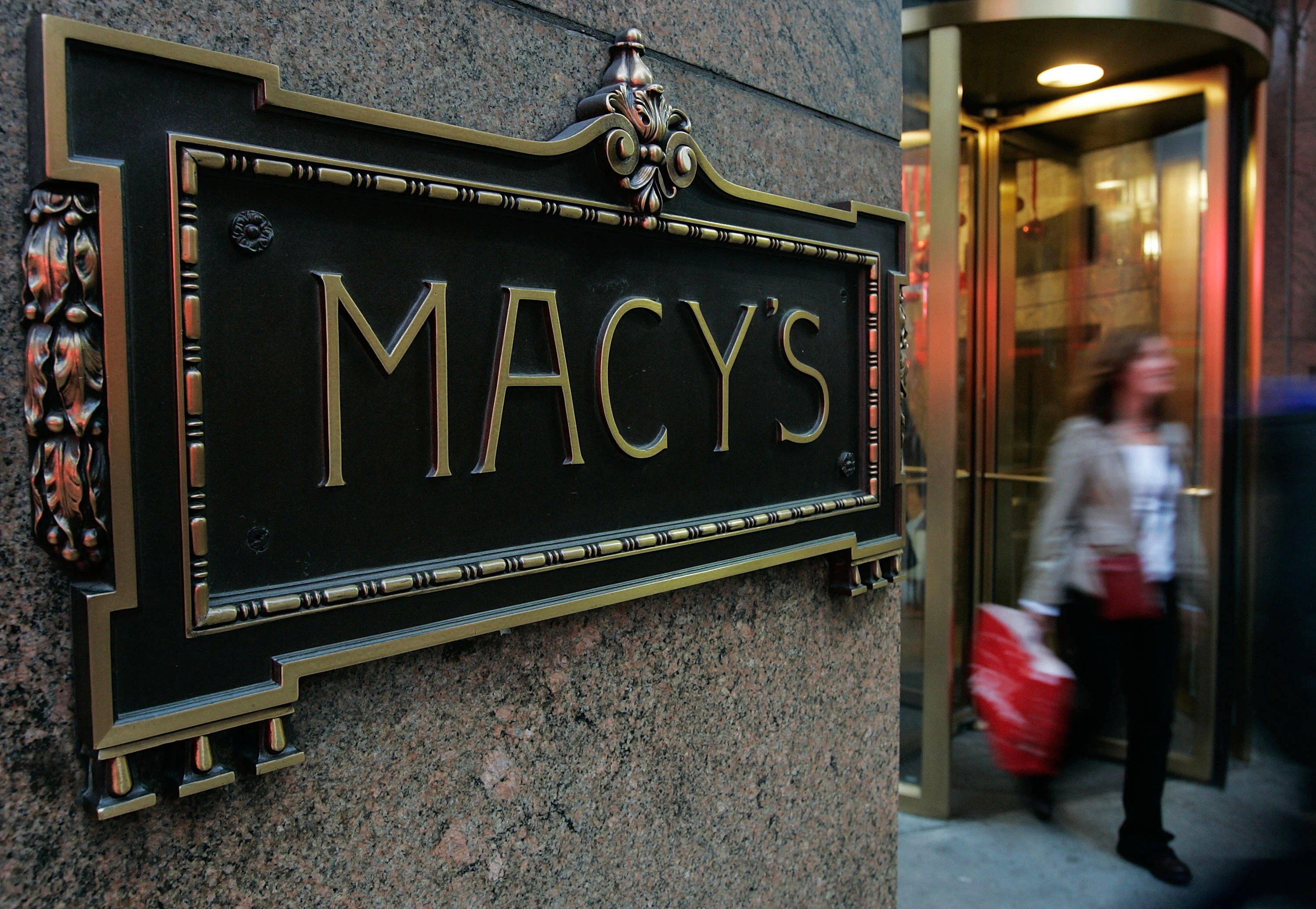 Macy's closing stores, cutting 10,000 jobs CBS News