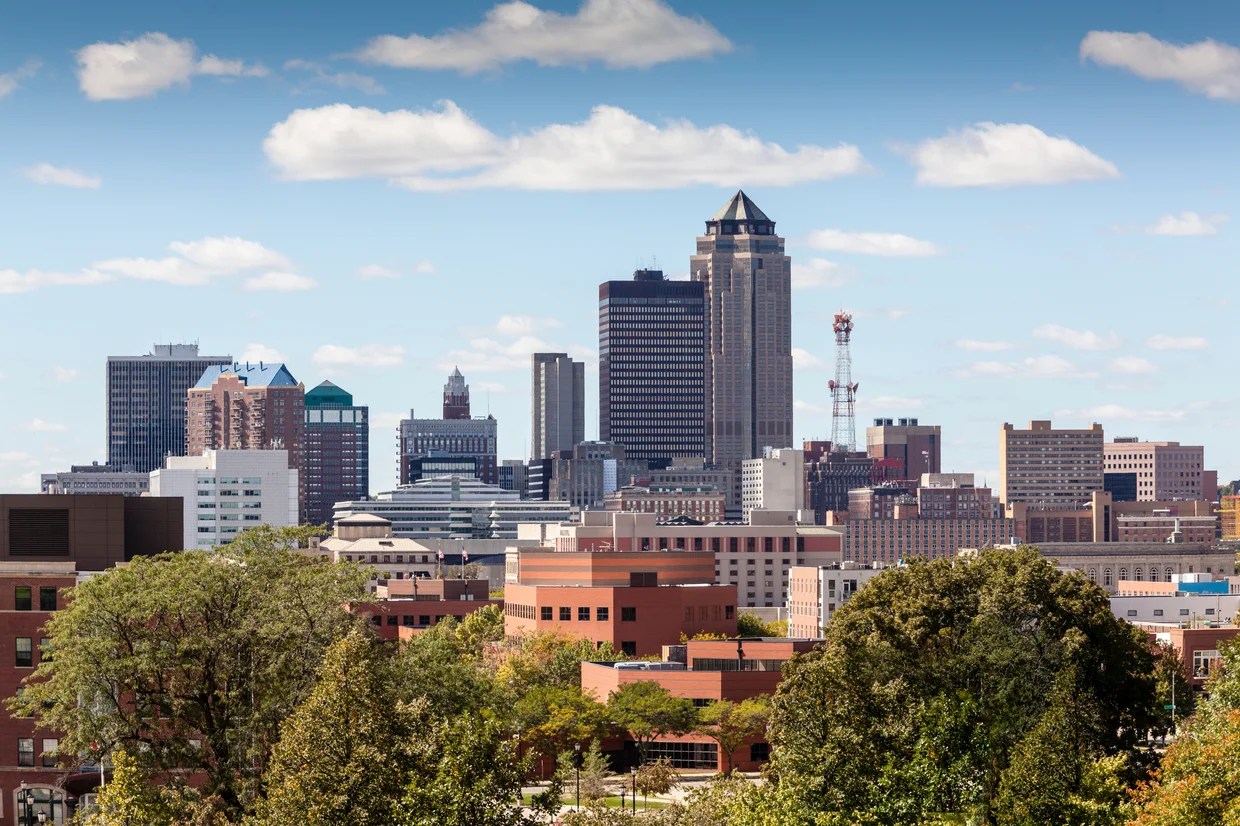 The 9 best towns for college grads CBS News