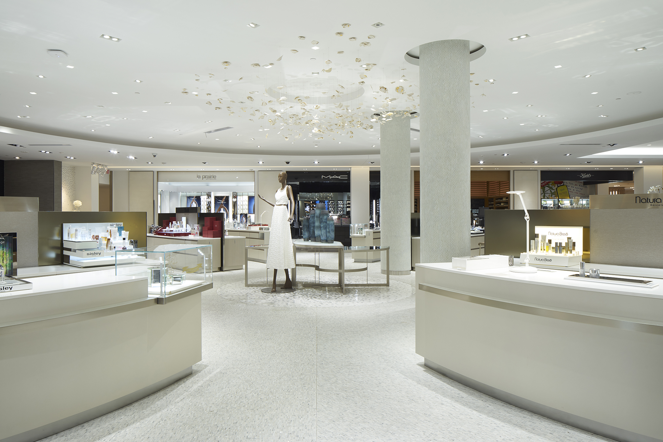 Saks Fifth Avenue, Houston