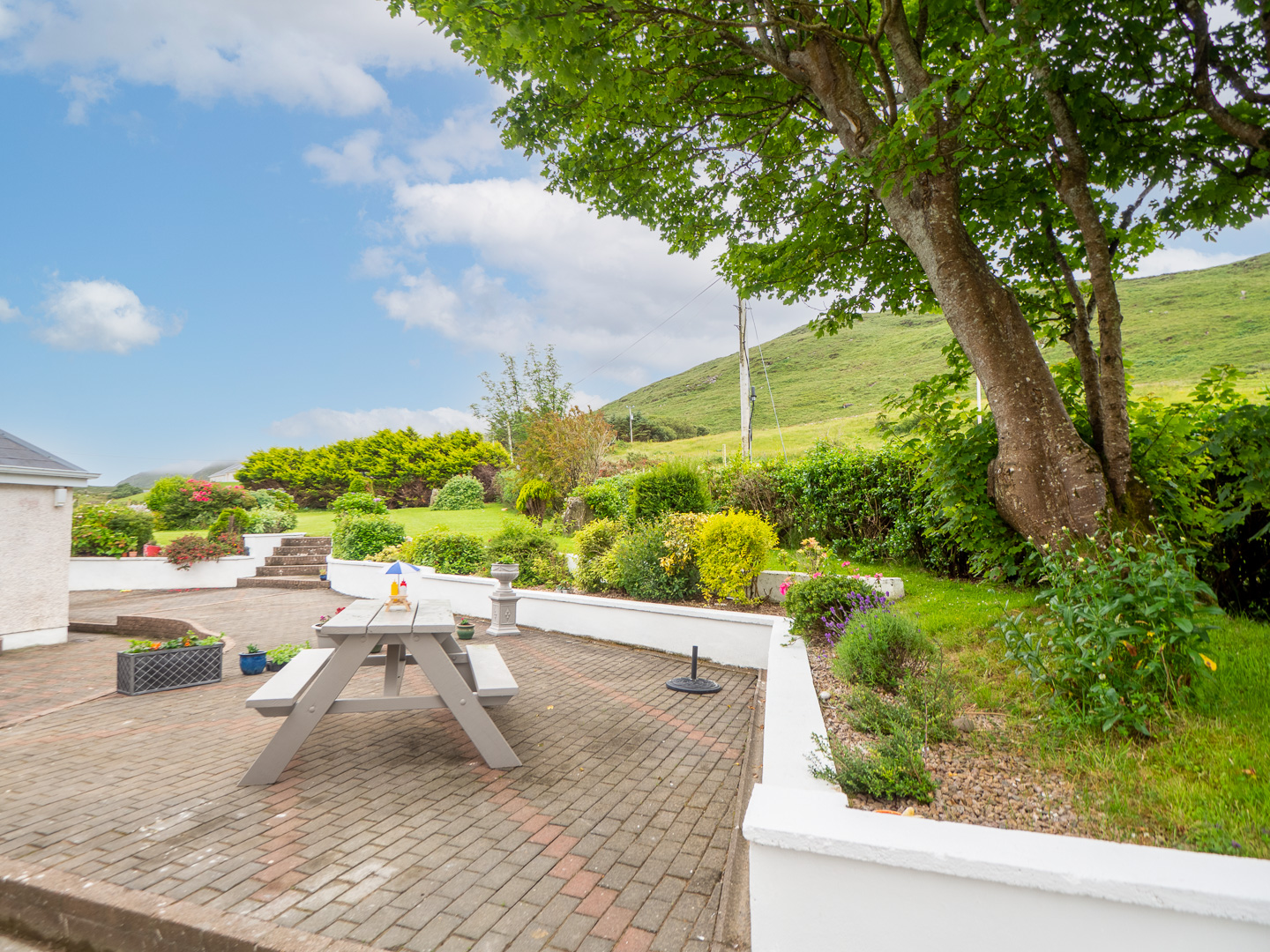 391 Kings Apartment 2, Holiday home in Lettergesh Renvyle Connemara