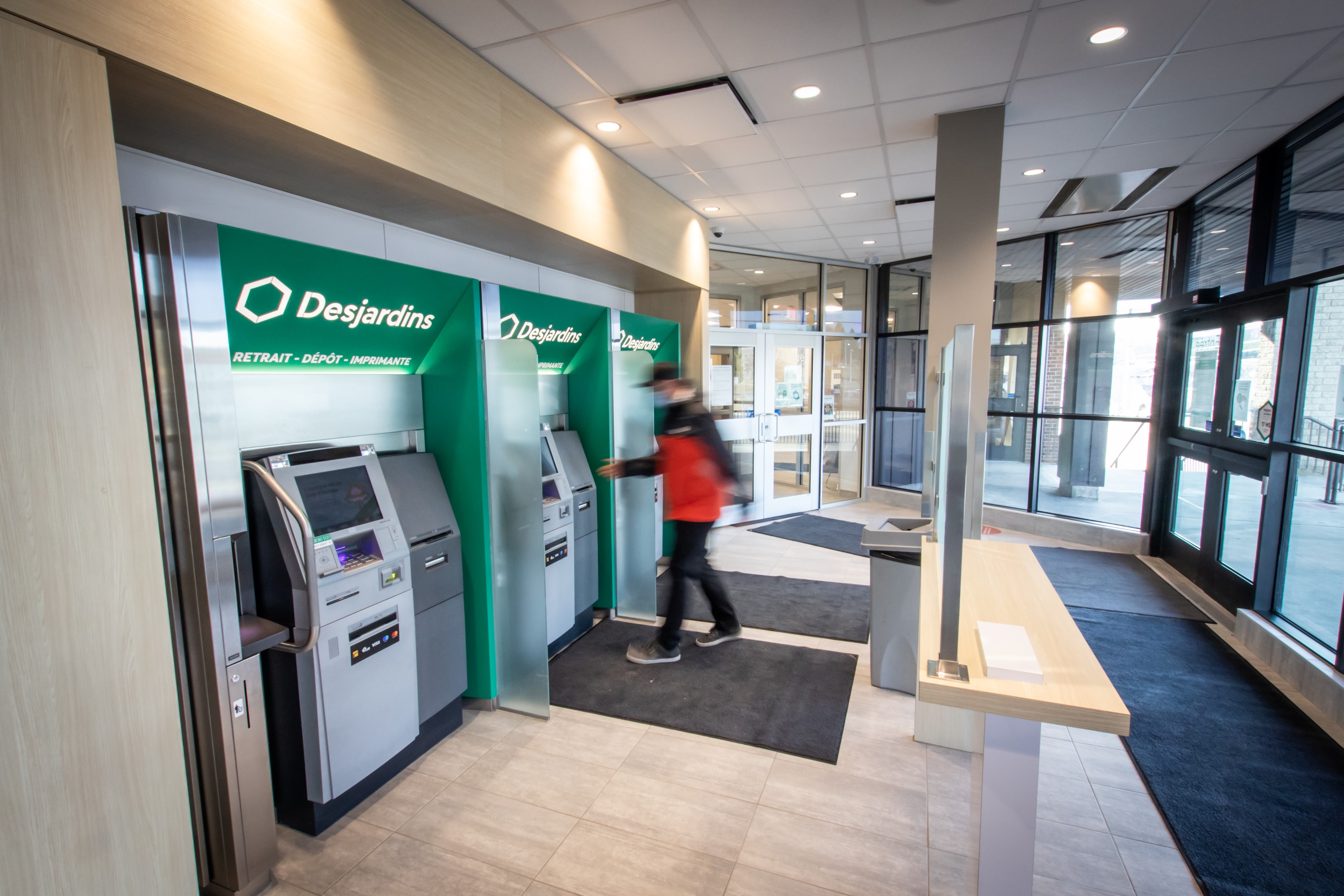 La Caisse Desjardins des Sources engagée pour la communauté Chambre de commerce et d
