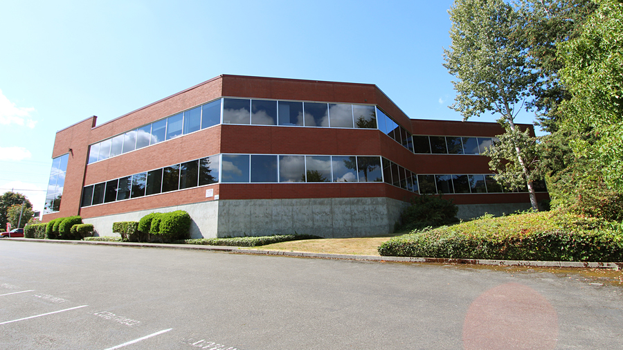 LAKEVIEW CORPORATE CENTER CCM Commercial