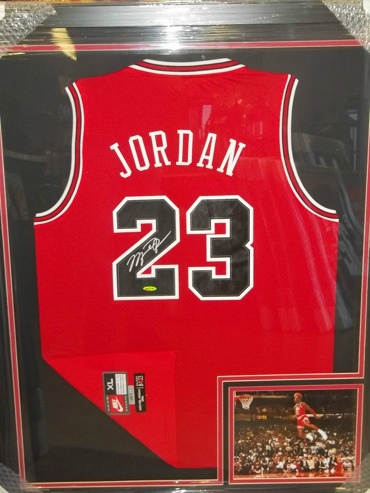 Michael Jordan Rookie Card Buying Guide, Player Bio and More