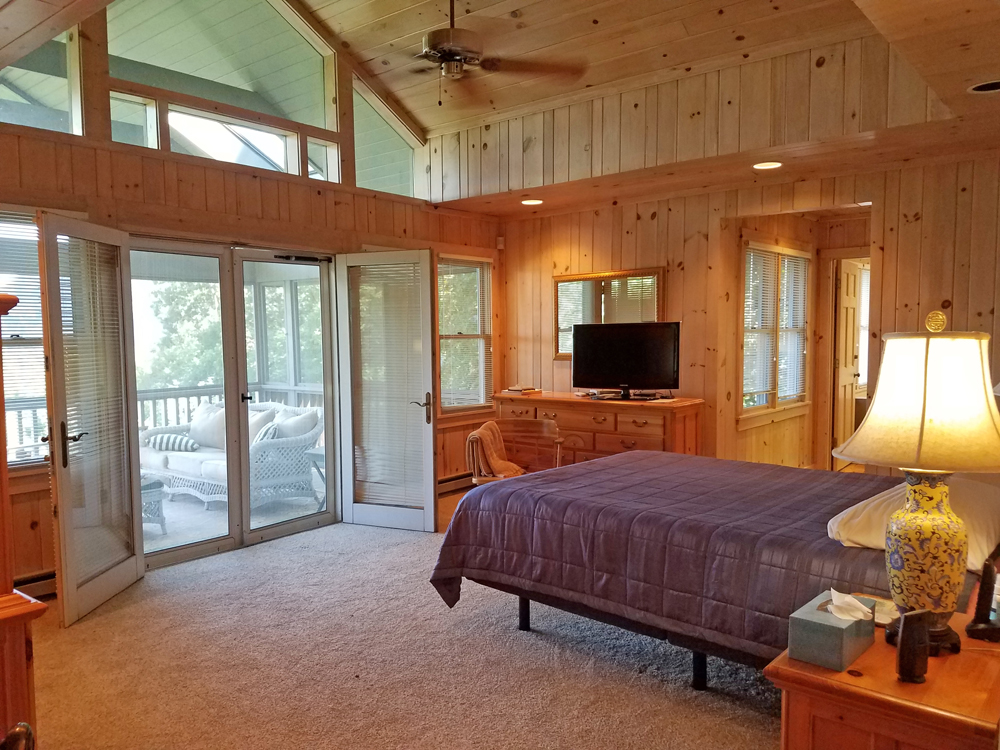 Highlands NC Real Estate Country Club Properties » Rhody Drive