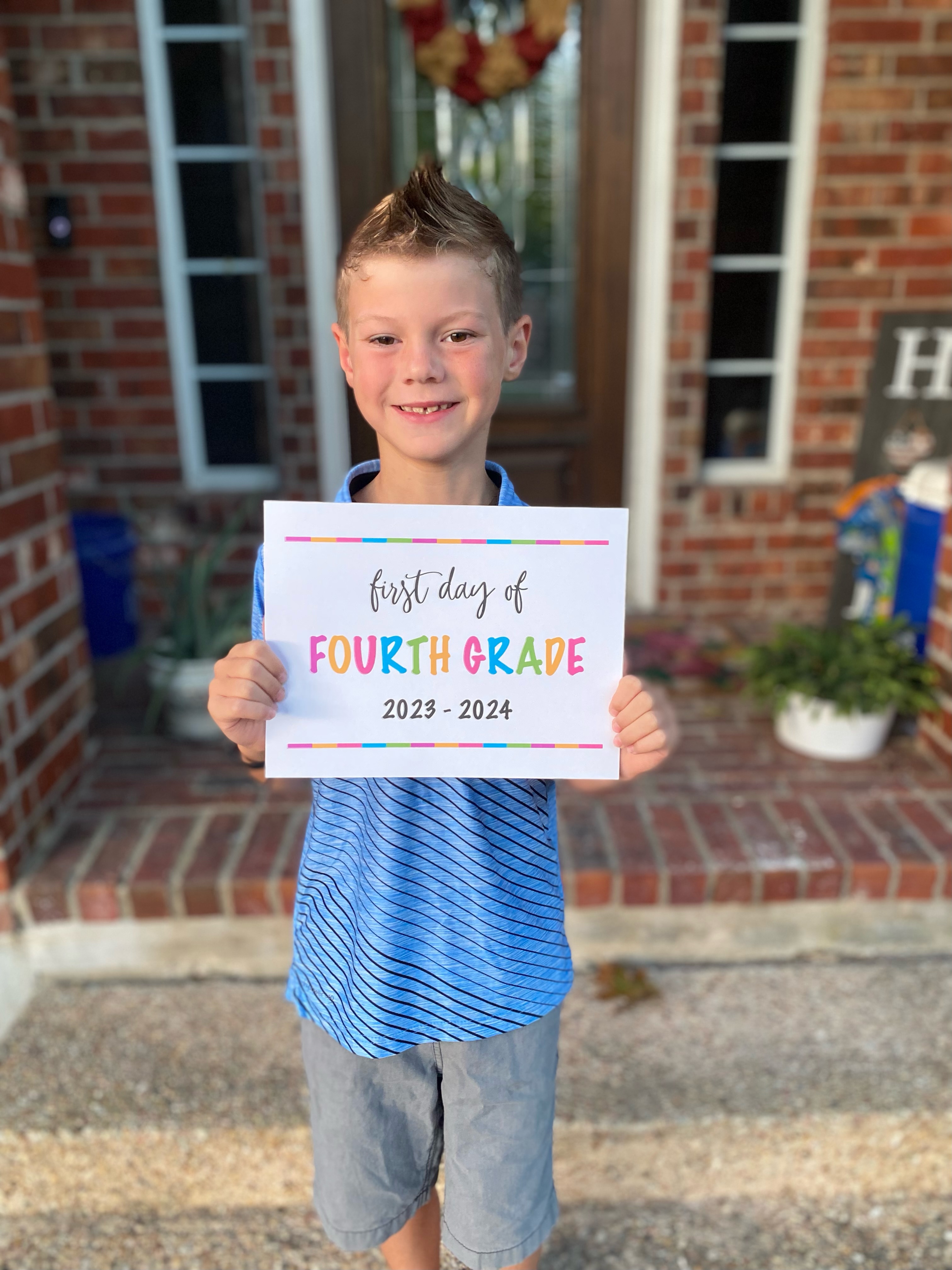 Yellow Jackets, Turtle update, Back to School, gymnastics CC Pygmy Goats