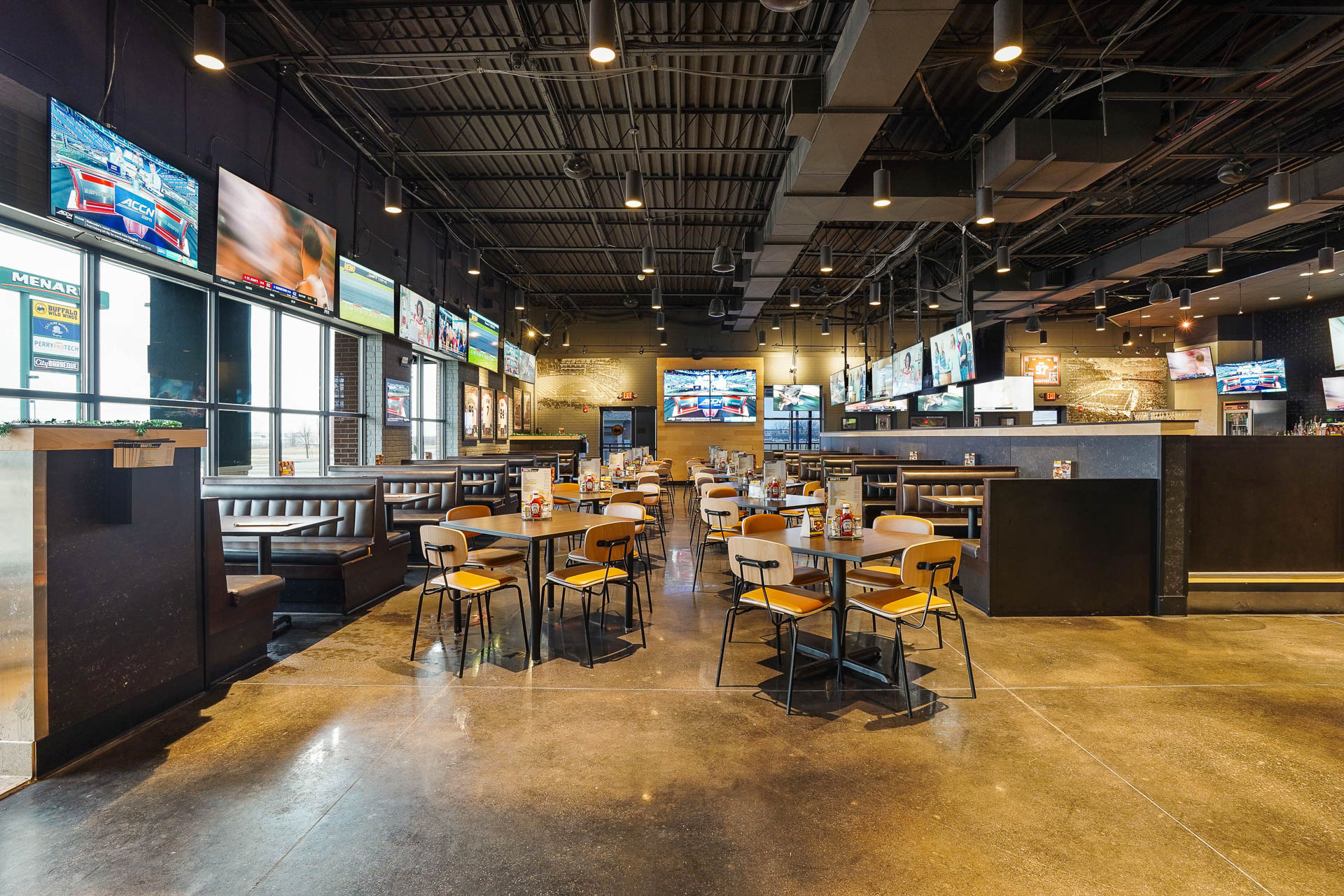 Buffalo Wild Wings CCS Construction