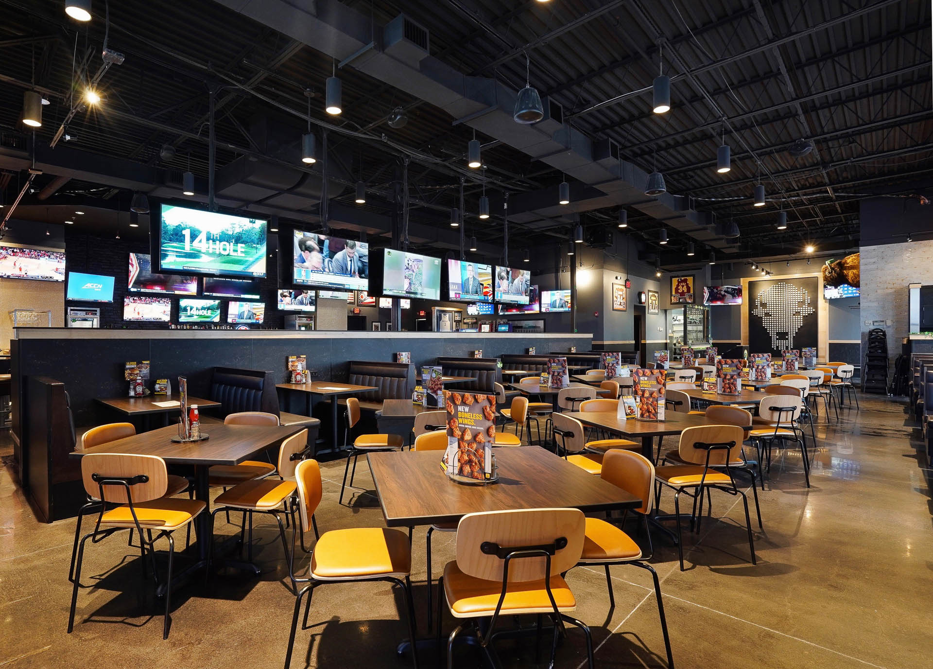 Buffalo Wild Wings CCS Construction