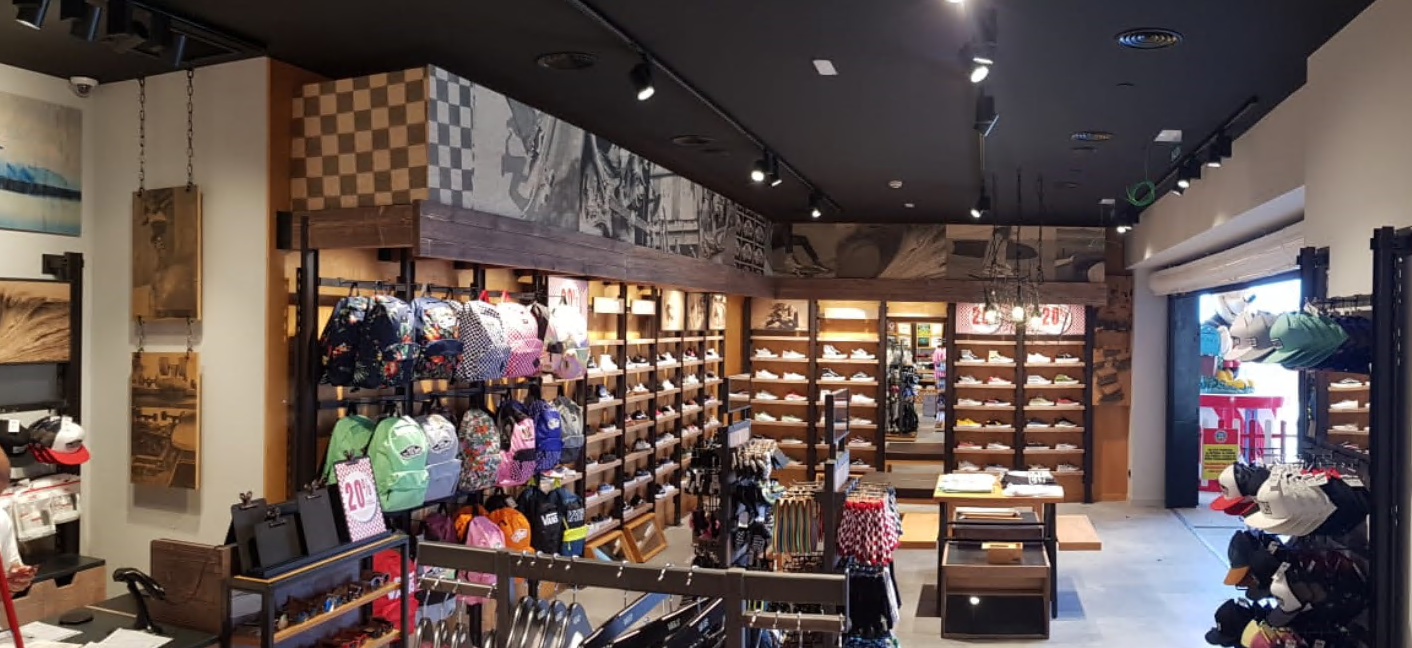 ¡Bienvenida Vans a la familia Siam Mall! Centro Comercial Siam Mall