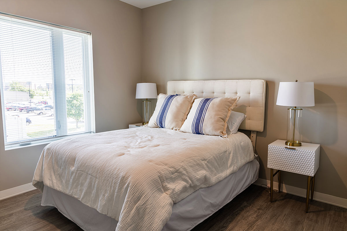 Seventeenth Gentry Apartments Commerce Construction Services, Inc.