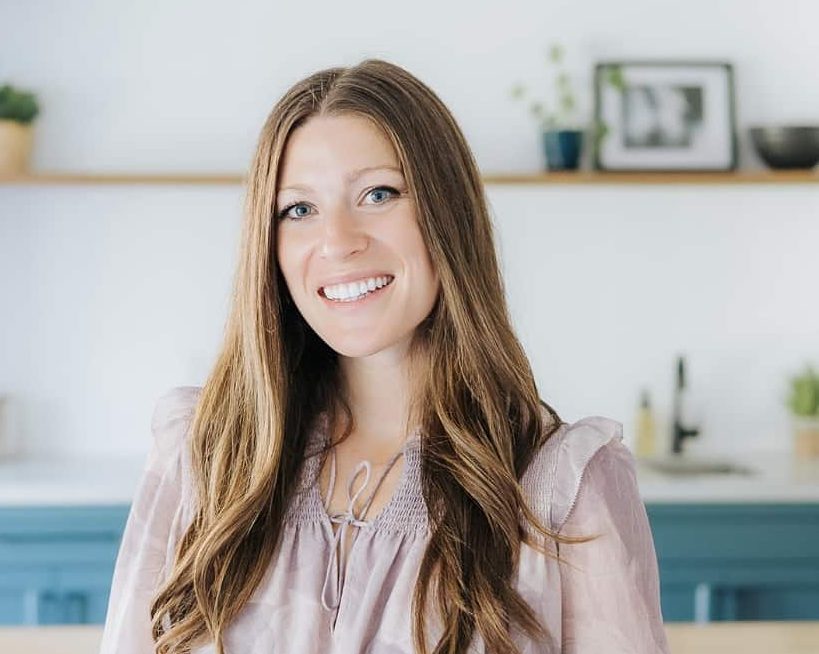 Robyn Barefoot, RD Canadian Digestive Health Foundation