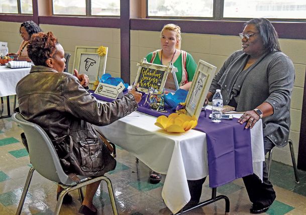 CMSD recruitment fair draws 80 faculty, staff prospects The Dispatch