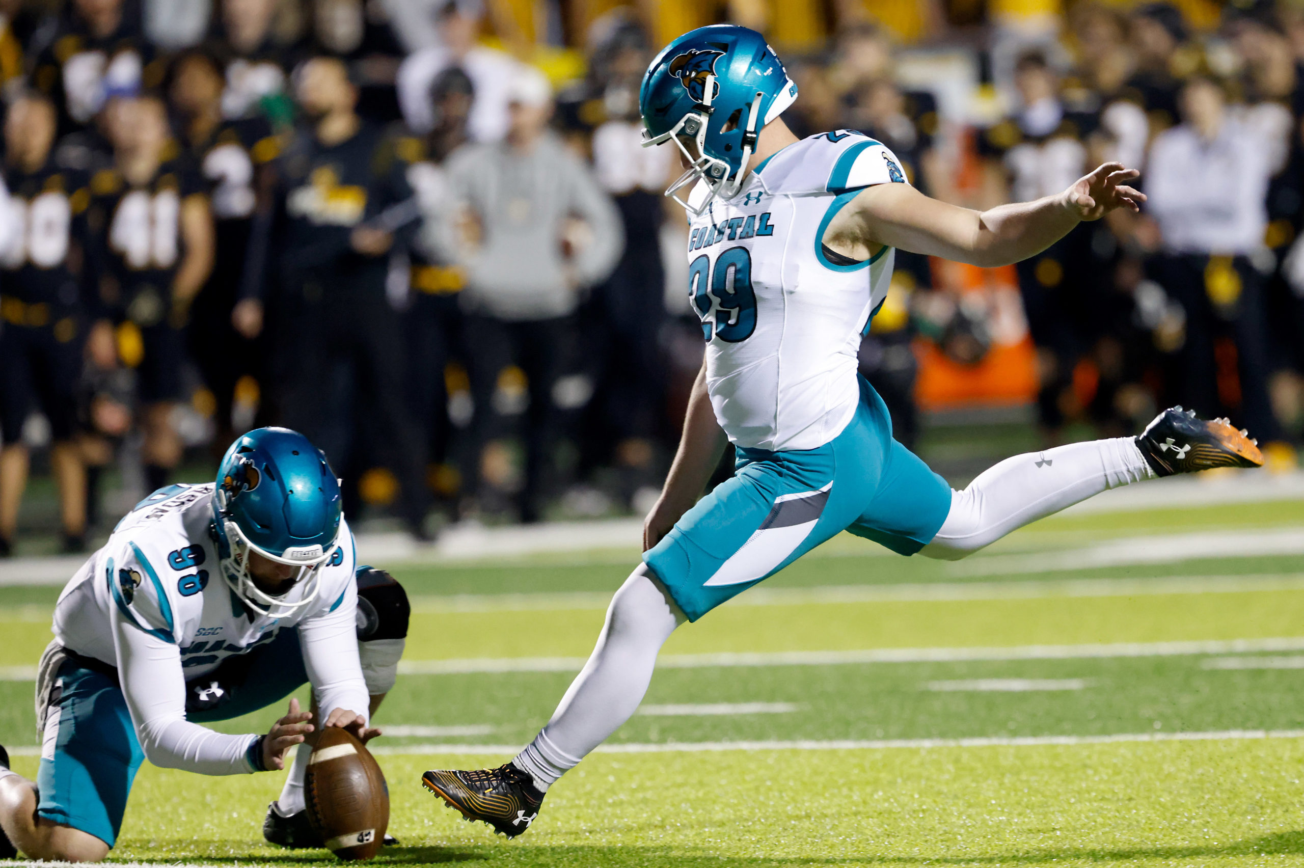 Mississippi State football signs Coastal Carolina transfer kicker