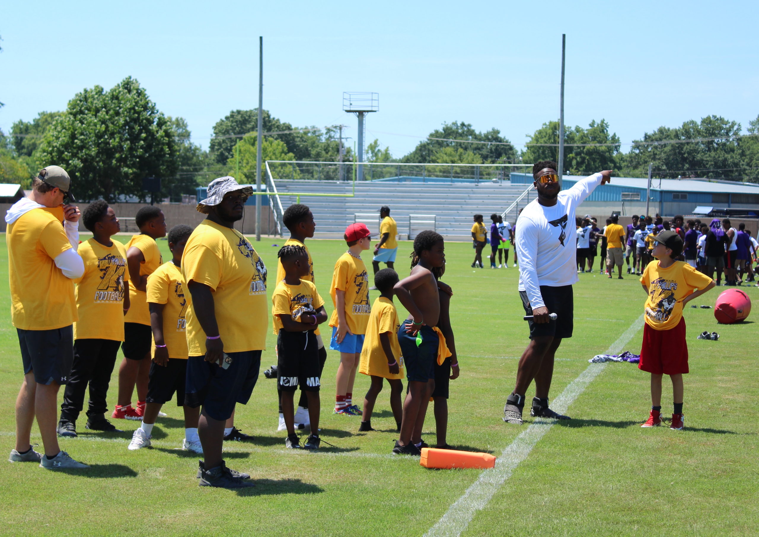 ‘A family affair’ Former Mississippi State OL Tyre Phillips hosts