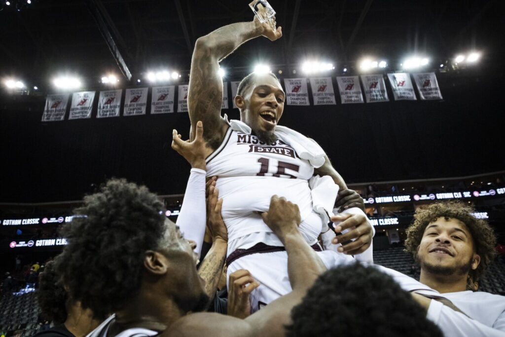 Men's Basketball: Amongst a sea of scarlet, maroon prevails for