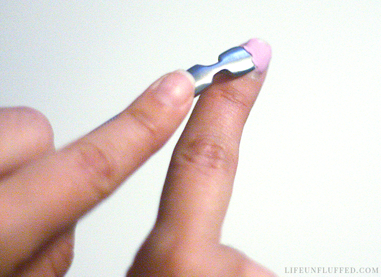 How to Remove your own shellac without going to the salon