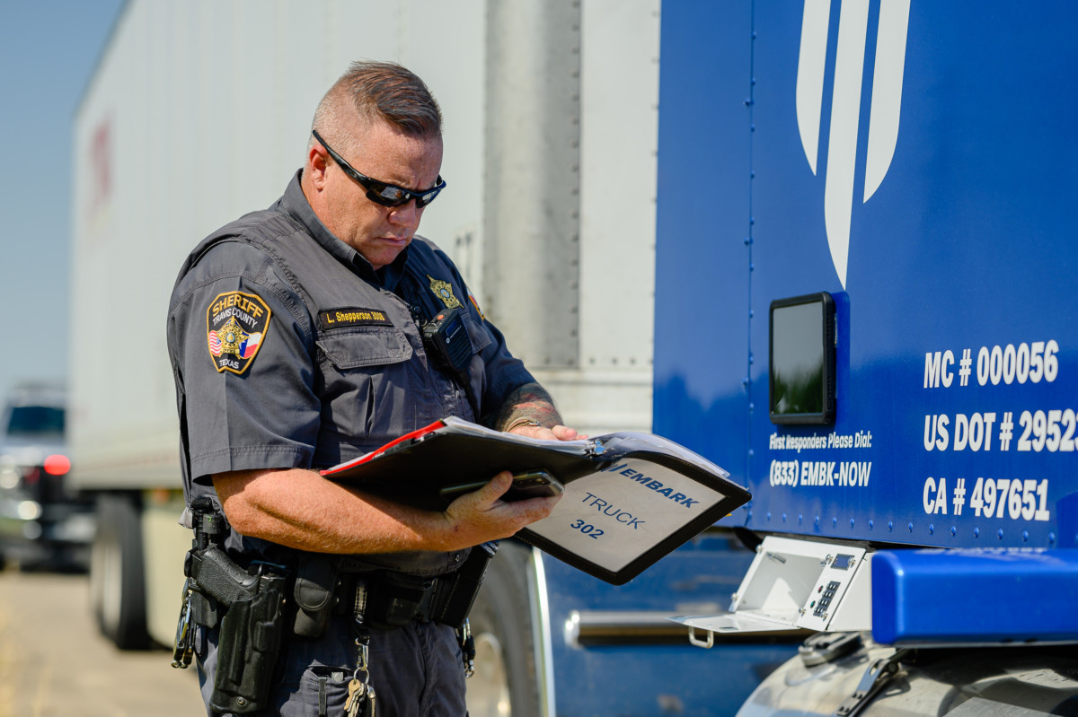 You can now watch the 'firstever public demonstration of an autonomous