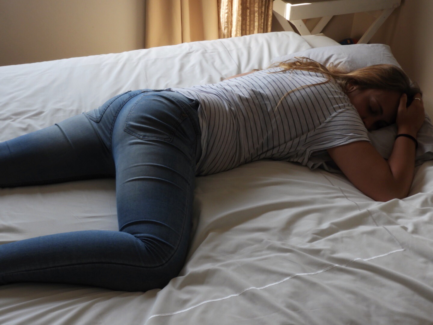 Discover the best sleep positions CDL Physio Physiotherapy services in Umhlanga Ridge, Durban