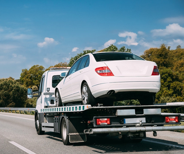 The benefits of transporting cars for dealerships CDL Scan