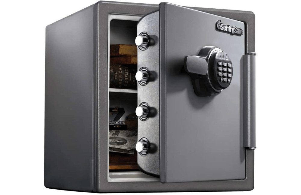 8 Best Jewelry Safe Boxes of 2021 【All Brands Reviewed】