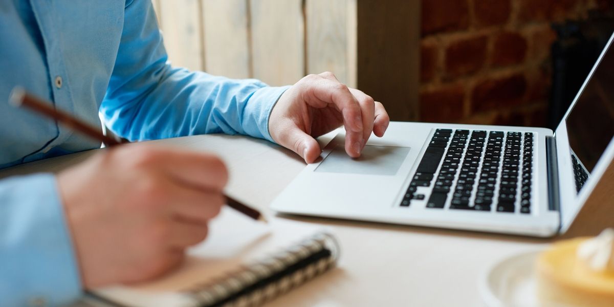 9 Ideal Work From Home Jobs in Singapore