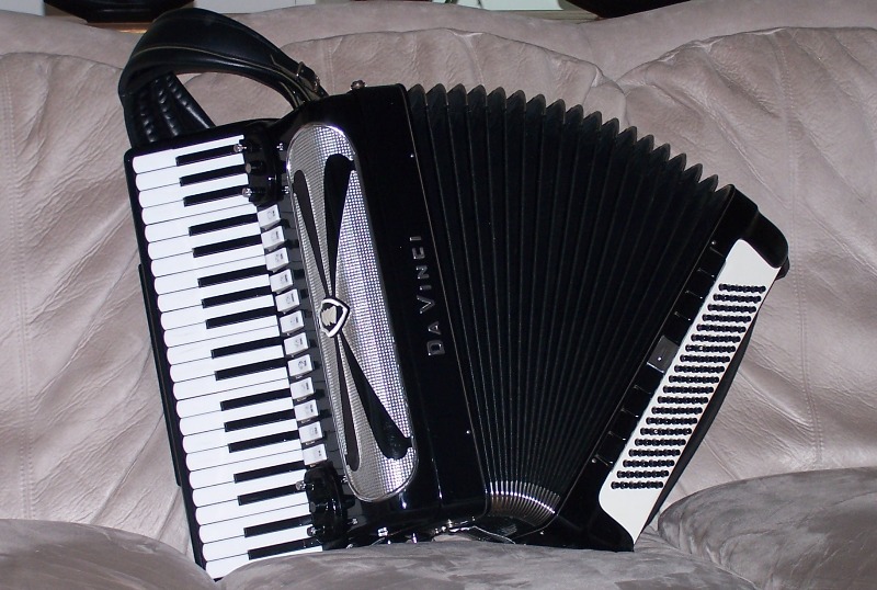 Da Vinci Accordion Buyer