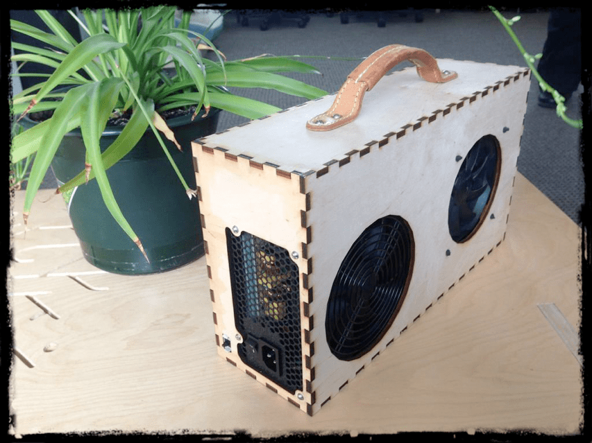 DIY Hipster Travel Computer Case « Adafruit Industries Makers