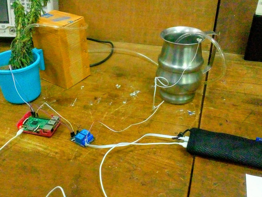 DIY Automatic Irrigation System with Raspberry Pi Raspberry_Pi PiDay