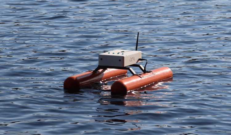 A 3D printed boat robot using Raspberry Pi, Arduino and PVC pipe PiDay