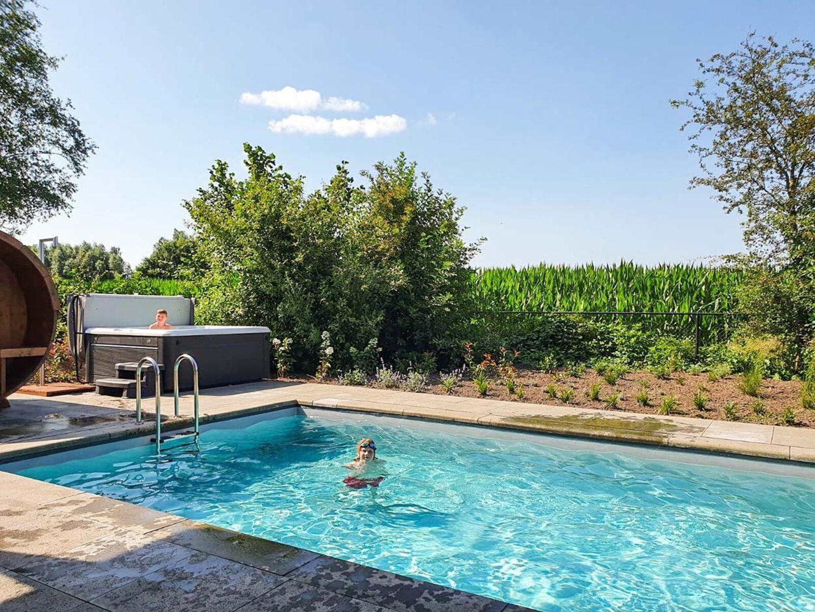 Vakantiehuis met zwembad 😍 Nederland TopParken