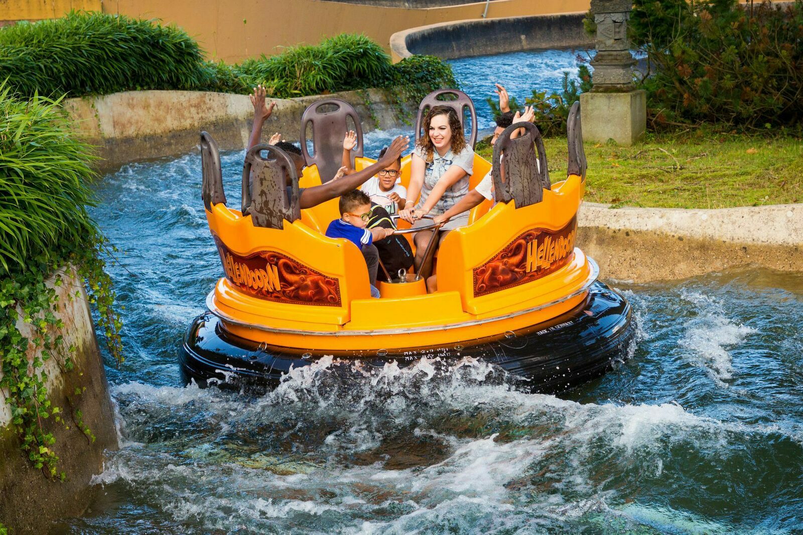 Camping omgeving 🎢 Avonturenpark Hellendoorn Mölke