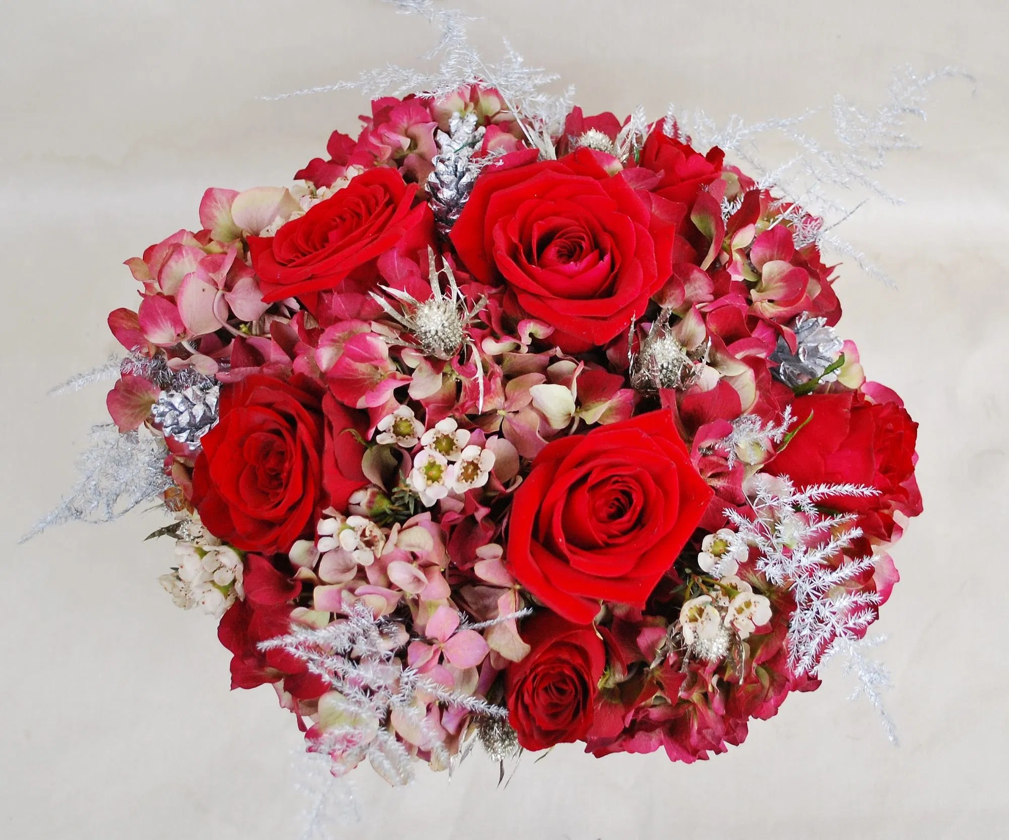 Seana's Flowers Wedding Flowers Farnham, Surrey Naturally arranged