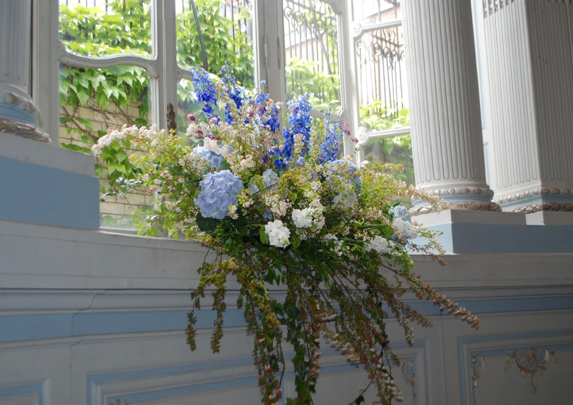 Seana's Flowers Wedding Flowers Farnham, Surrey Naturally arranged