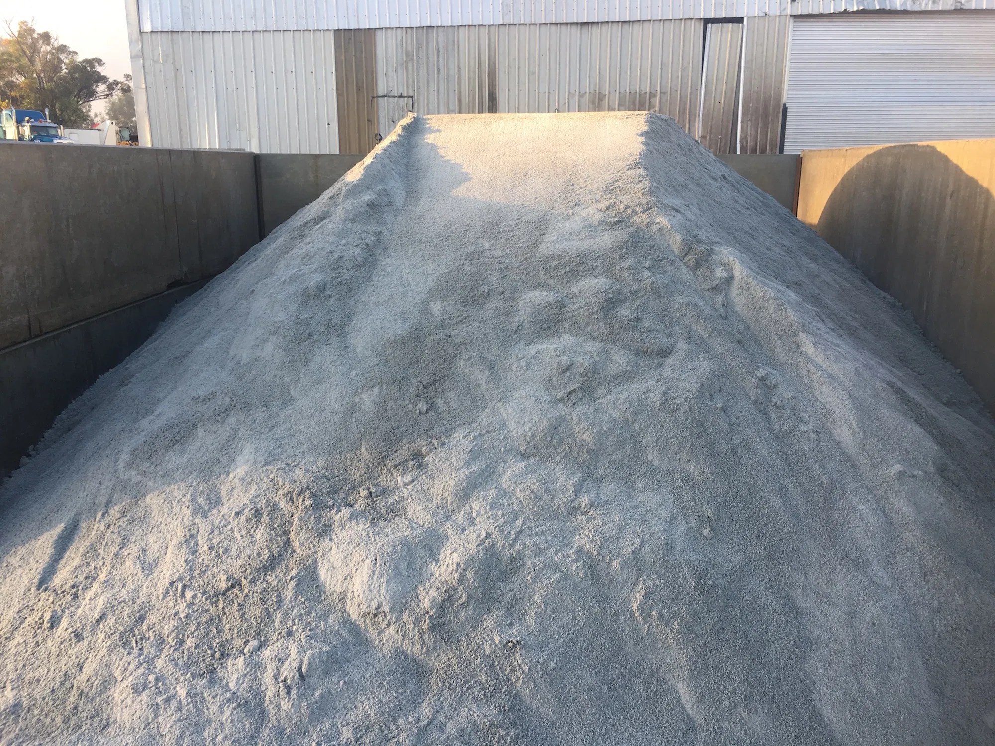 Cracker Dust Delivered or Pickup Simply Soils