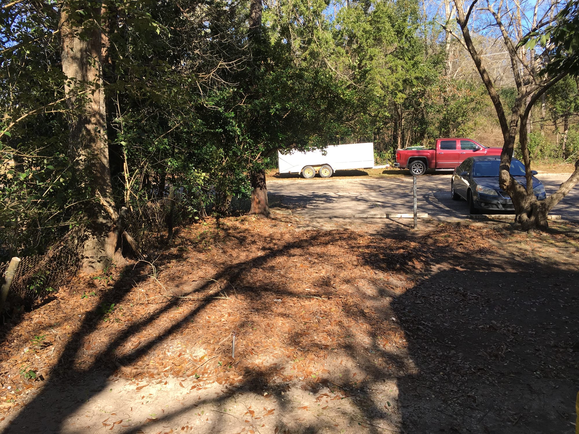 something old salvage s.o.s. Pensacola fl Navarre Milton Pace sos junk