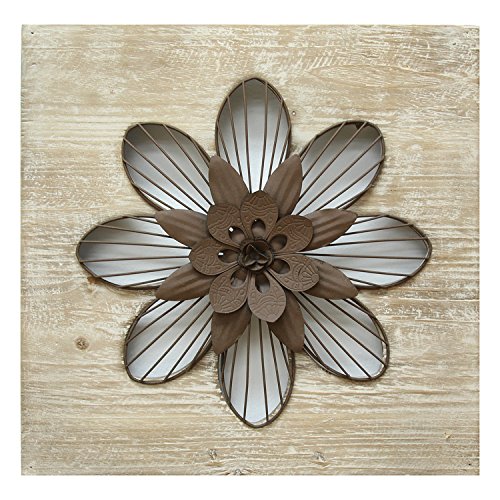 STRATTON HOME DECOR RUSTIC FLOWER WALL DÉCOR GTIN/EAN/UPC