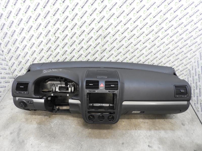 Planche de bord complete VOLKSWAGEN GOLF V Diesel