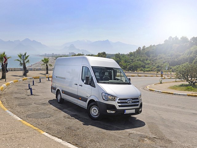 HYUNDAI H 350 H350 2.5 CRDI RWD PLTN Furgone Comfort L carAffinity.it