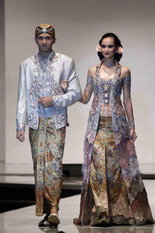 Pakaian Adat Sunda Kebaya Baju Adat Tradisional