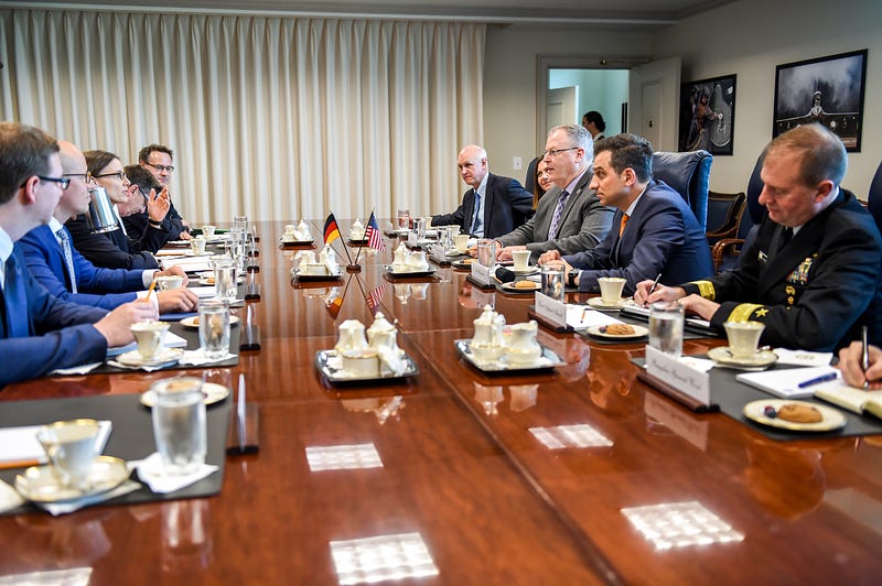 Feds at Work Righthand men to the Pentagon’s top officials