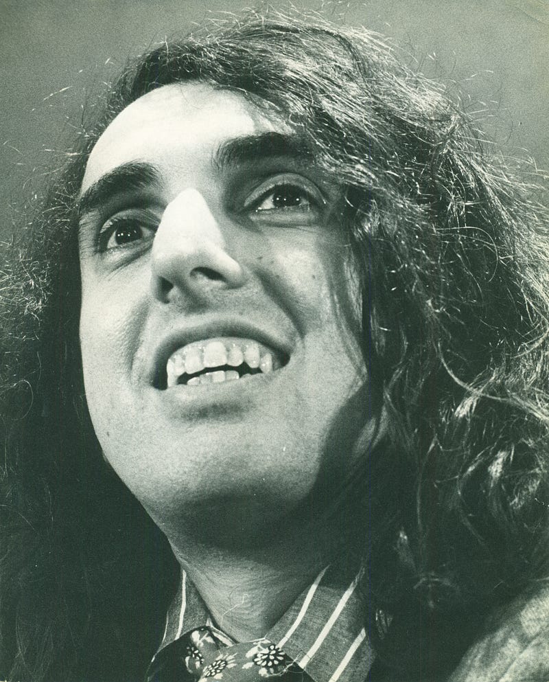 Tiny Tim is Signing Off The Tragic Tale of an Artist’s Final, Fatal(04)