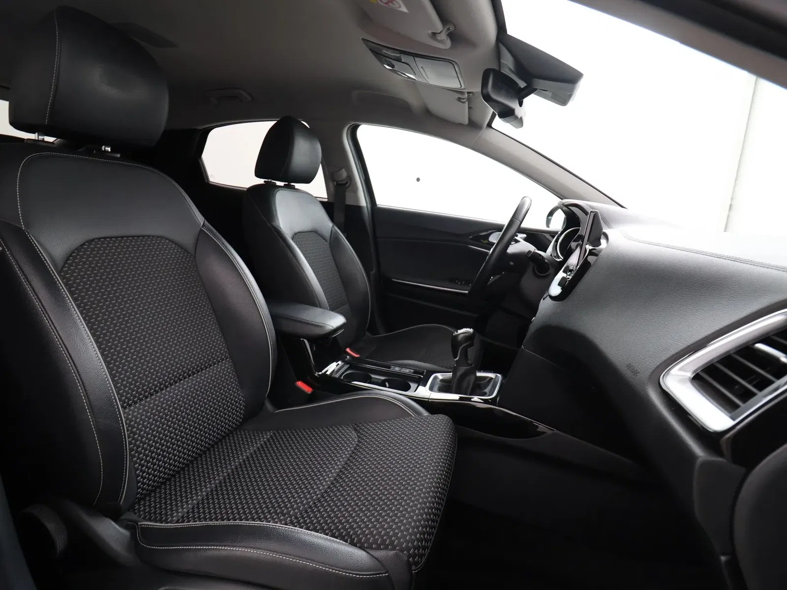 Kia Xceed second hand to Antwerpen of 19.499 € 4353773 Gocar.be