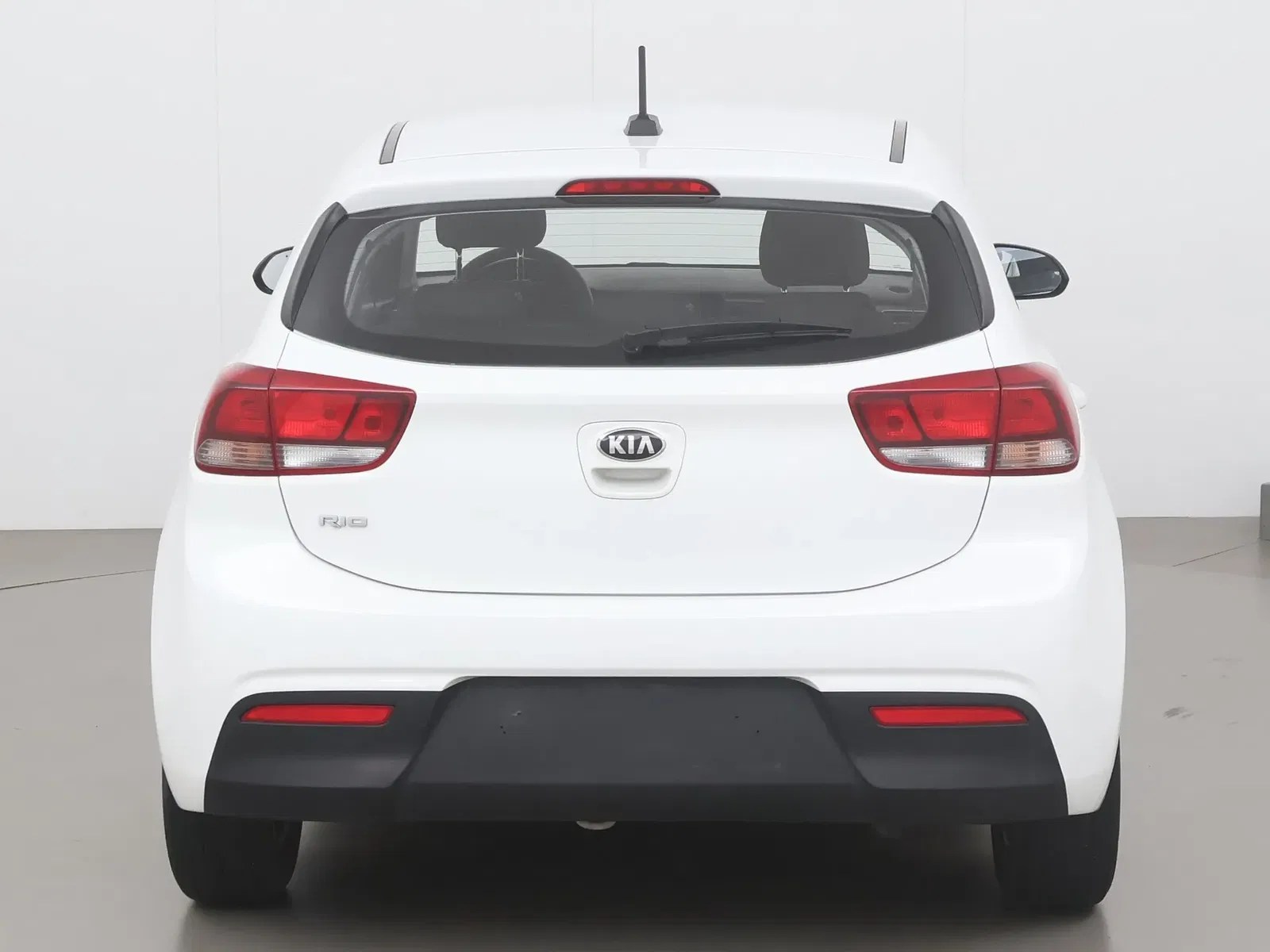 Kia Rio 2021 second hand to Antwerpen of 14.995 € 4336537 Gocar.be