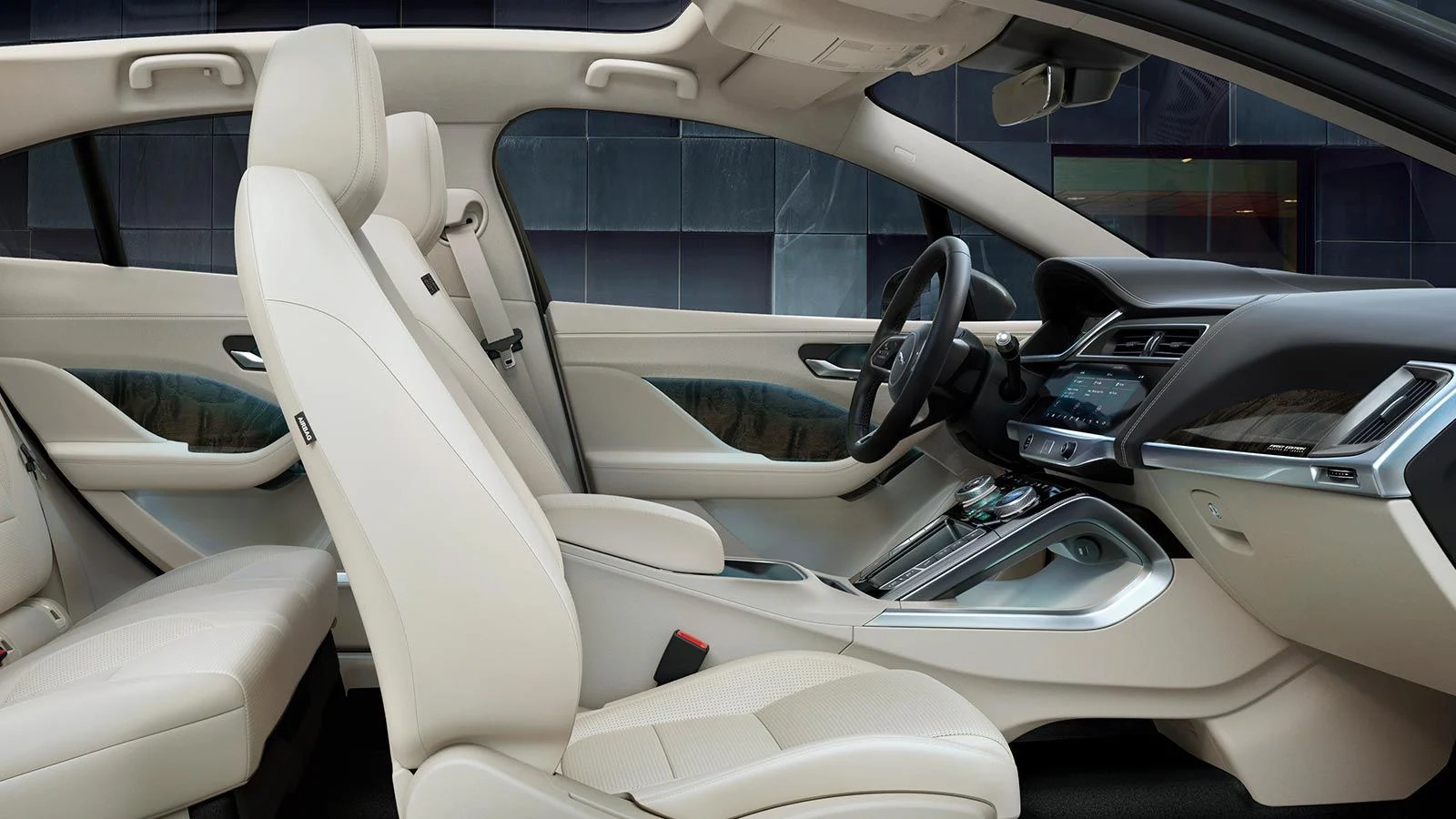 I‑PACE GALLERY INTERIOR Jaguar Singapore